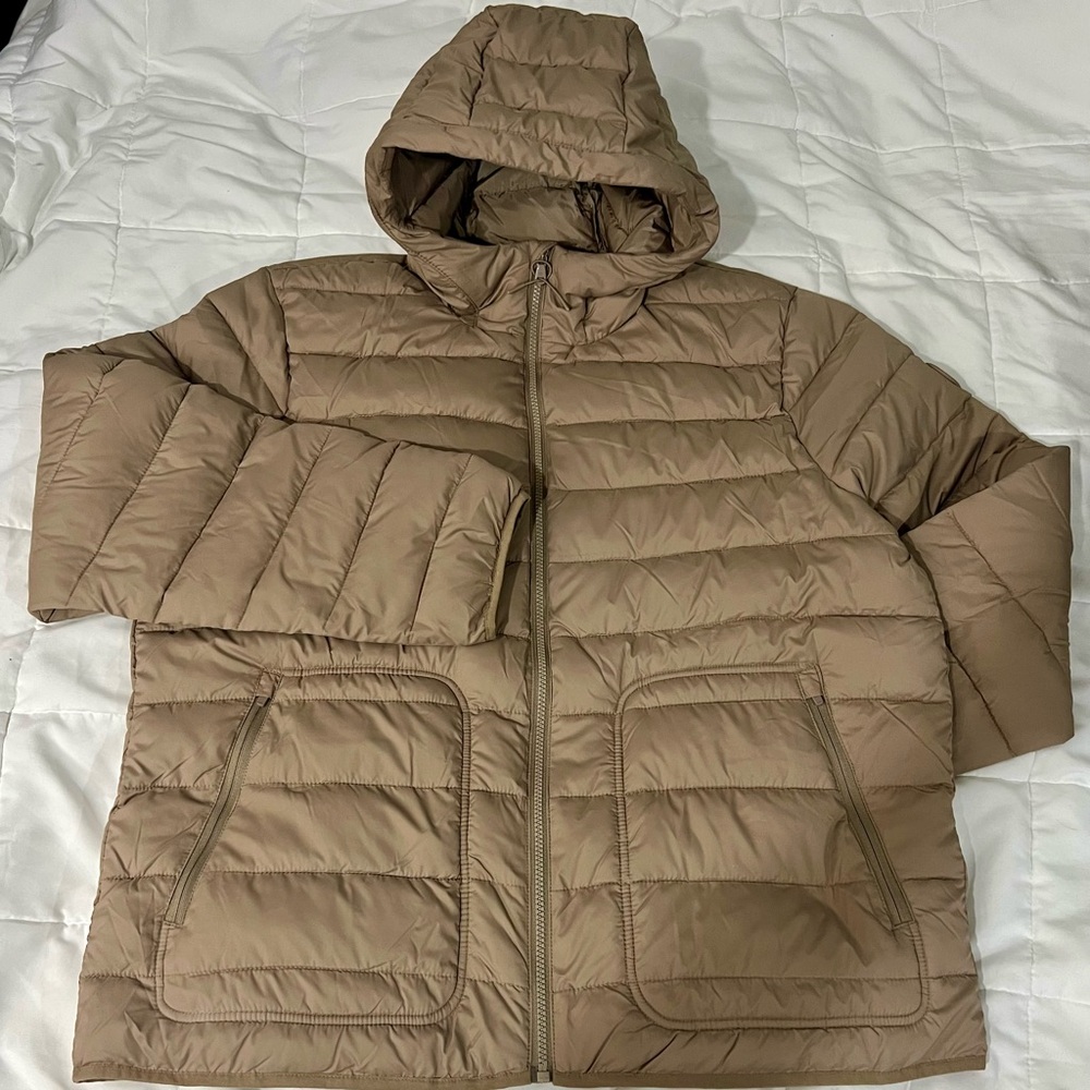 Gilly Hicks Beige Puffer Jacket